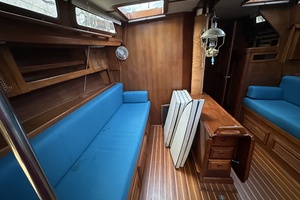 Sweet Emotion 42ft Endeavour Yacht For Sale