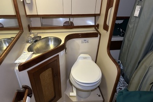 Sweet Emotion 42ft Endeavour Yacht For Sale