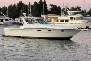 33ft Tiara Yachts Yacht For Sale