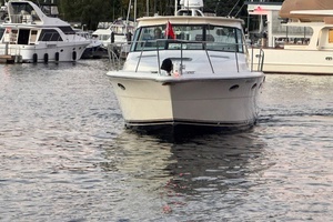 33ft Tiara Yachts Yacht For Sale