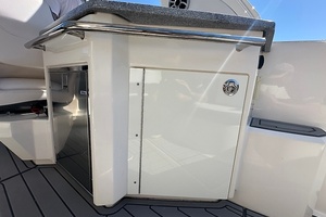Aim High 33ft Chaparral Yacht For Sale