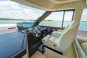 60FT (18.29M) AZIMUT