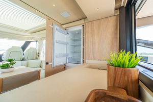 60FT (18.29M) AZIMUT