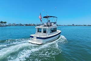 Escape 31ft Camano Yacht For Sale