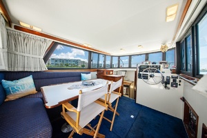 Escape 31ft Camano Yacht For Sale