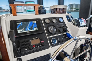 Escape 31ft Camano Yacht For Sale