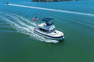 Escape 31ft Camano Yacht For Sale