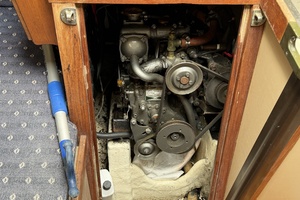 Relentless 35ft C amp C Yacht For Sale