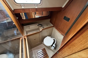 Relentless 35ft C amp C Yacht For Sale