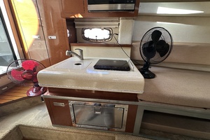 27ft Sea Ray Yacht For Sale