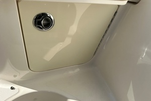 27ft Sea Ray Yacht For Sale
