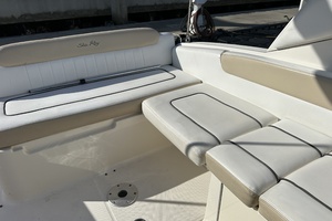 27ft Sea Ray Yacht For Sale
