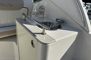27ft Sea Ray Yacht For Sale
