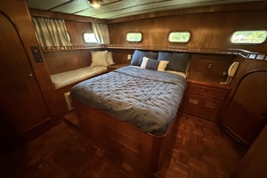 50ft Marine Trader Yacht For Sale