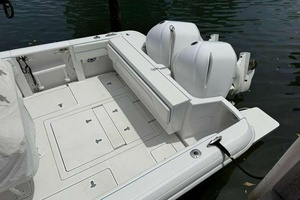 32ft Intrepid Yacht For Sale