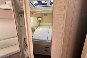 50FT (15.39M) JEANNEAU