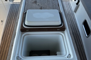 50FT (15.39M) JEANNEAU