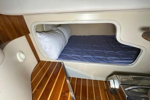 33ft Pursuit Yacht For Sale