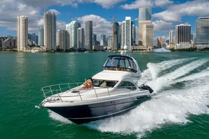 44ft Sea Ray Yacht For Sale