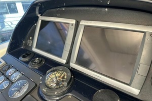 57ft Uniesse Yacht For Sale