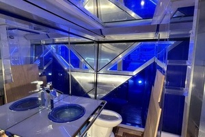 141FT (42.98M) HEESEN YACHTS