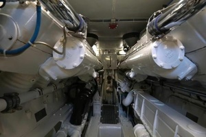 70ft Magnum Yacht For Sale
