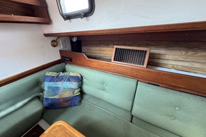 BIA 30ft Cape Dory Yacht For Sale