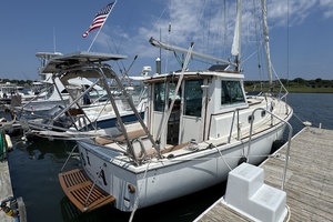 BIA 30ft Cape Dory Yacht For Sale