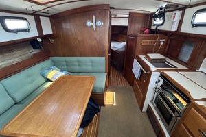 BIA 30ft Cape Dory Yacht For Sale