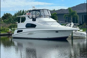 39' Silverton 2002
