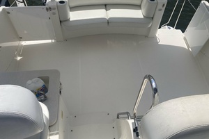 Main Express 39ft Silverton Yacht For Sale