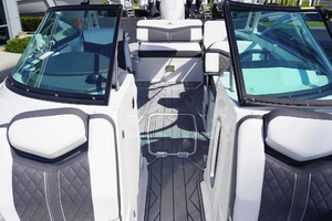 25ft Monterey Yacht For Sale