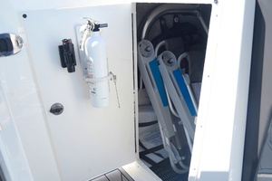 25ft Monterey Yacht For Sale
