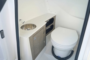 25ft Monterey Yacht For Sale