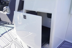 25ft Monterey Yacht For Sale