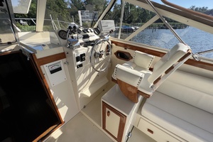 35ft Viking Yacht For Sale