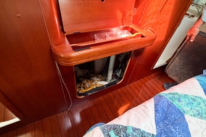 SOUND WAVES 42ft Beneteau Yacht For Sale