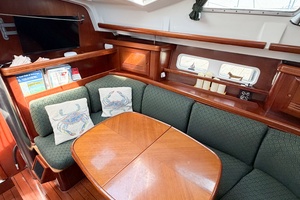 SOUND WAVES 42ft Beneteau Yacht For Sale