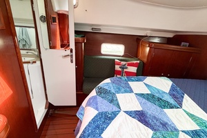 SOUND WAVES 42ft Beneteau Yacht For Sale
