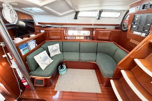 SOUND WAVES 42ft Beneteau Yacht For Sale