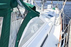 SOUND WAVES 42ft Beneteau Yacht For Sale