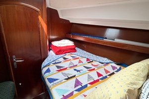 SOUND WAVES 42ft Beneteau Yacht For Sale