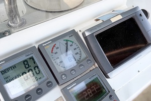 SOUND WAVES 42ft Beneteau Yacht For Sale