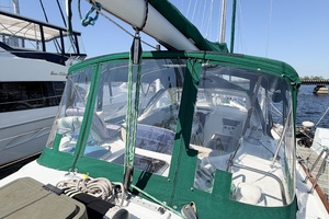 SOUND WAVES 42ft Beneteau Yacht For Sale