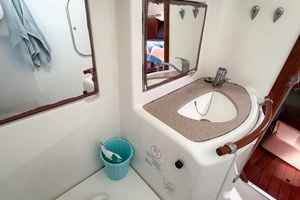 SOUND WAVES 42ft Beneteau Yacht For Sale