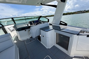 Steel City 32ft Aviara Yacht For Sale