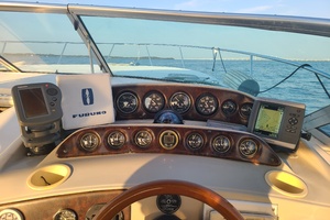 Lewnasea 33ft Rinker Yacht For Sale