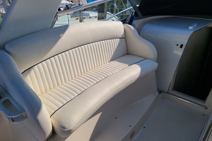 Lewnasea 33ft Rinker Yacht For Sale