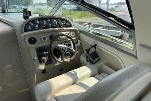 29ft Sea Ray Yacht For Sale