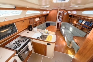 PERFECT PITCH 38ft Catalina Yacht For Sale